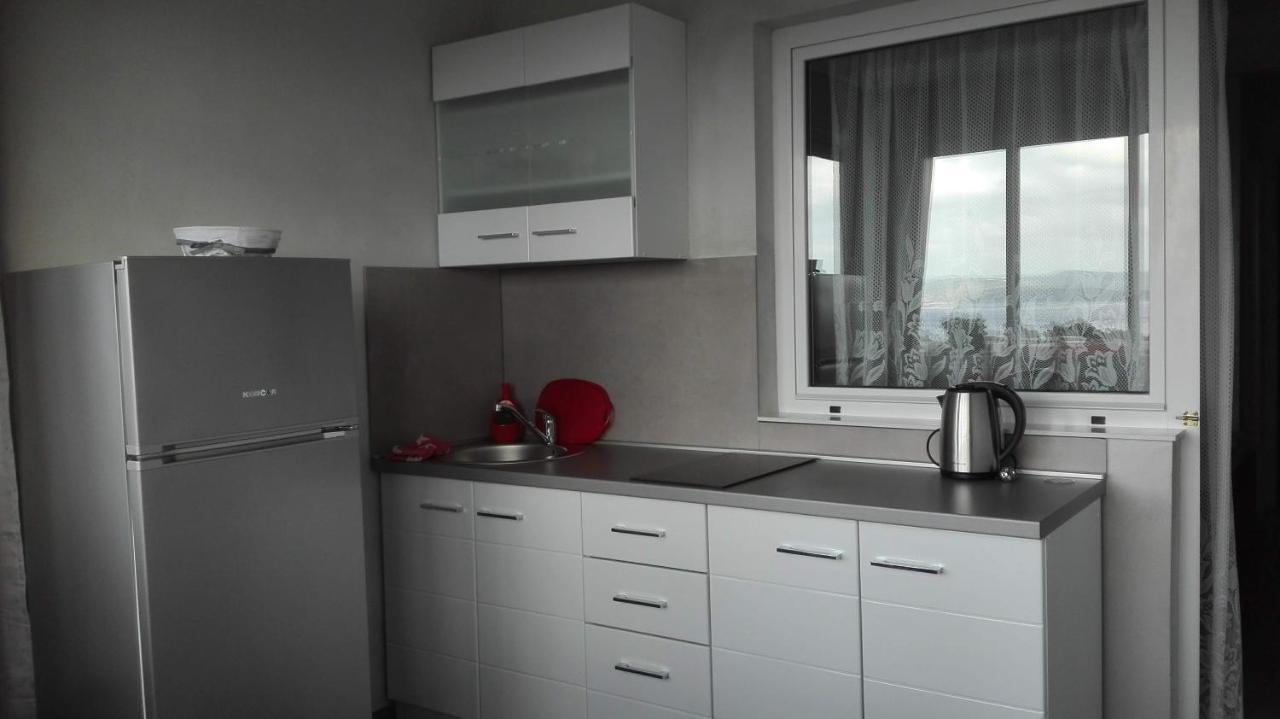 Apartmani Zoran Bilic Проманья Экстерьер фото